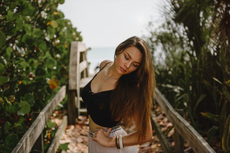Fashion and Beauty: Exploring the Connection