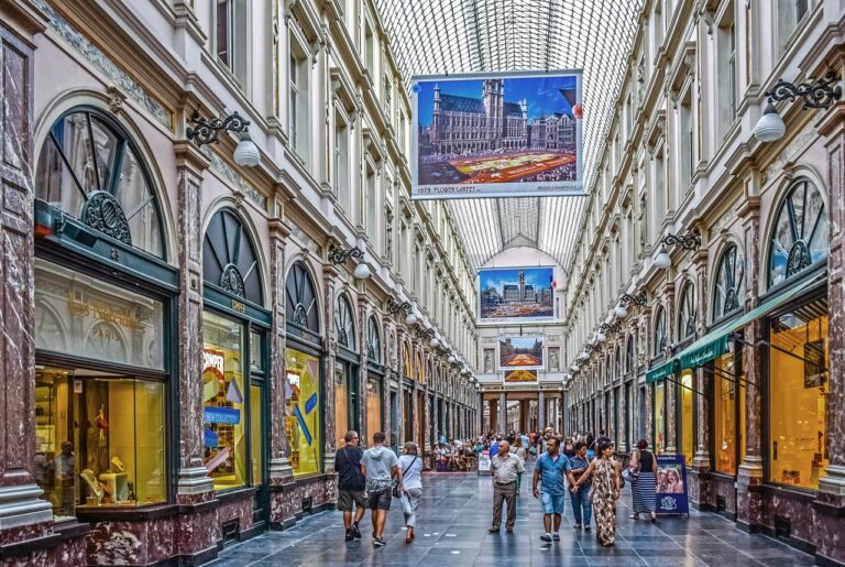 The Rise of Social Commerce: Shopping on Social Media Platforms